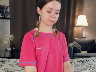 OdelynEglin's Live Sex Cam Show