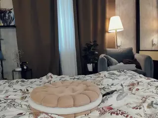OdelynEglin's Live Sex Cam Show