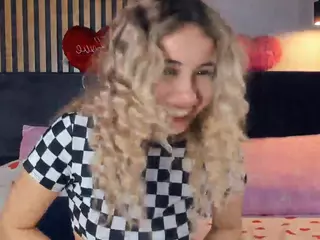 Just Ella's Live Sex Cam Show