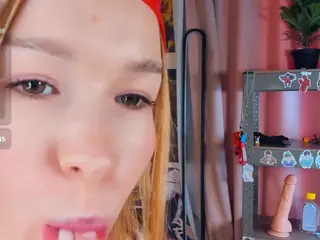 PhilippaHarding's Live Sex Cam Show