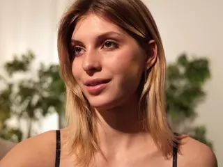 PrudenceBrindle's Live Sex Cam Show