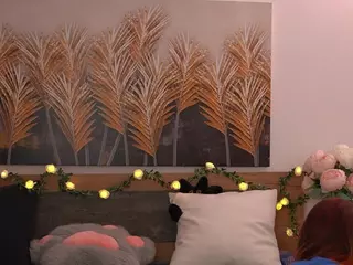 QueenieHartell's Live Sex Cam Show