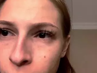 RedAnnis's Live Sex Cam Show