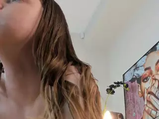 KiraGaves's Live Sex Cam Show
