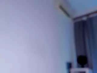WilonaDenner's Live Sex Cam Show