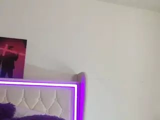 ella b's Live Sex Cam Show