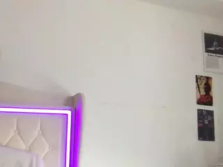 ella b's Live Sex Cam Show