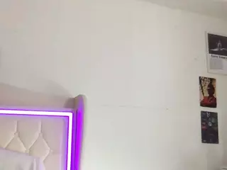ella b's Live Sex Cam Show