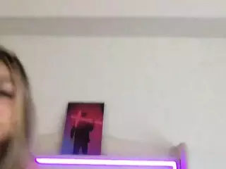 ella b's Live Sex Cam Show