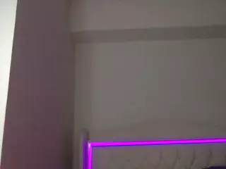 ella b's Live Sex Cam Show