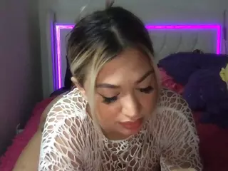 ella b's Live Sex Cam Show