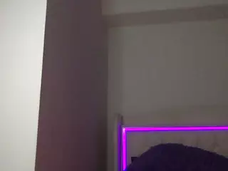 ella b's Live Sex Cam Show
