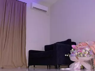 Mishel-Blessing's Live Sex Cam Show