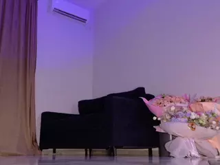 Mishel-Blessing's Live Sex Cam Show