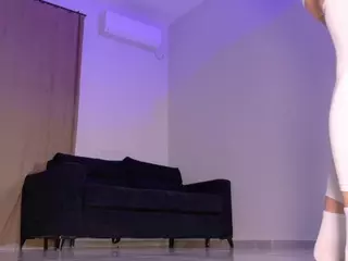 Mishel-Blessing's Live Sex Cam Show