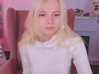 SooKonstellita's Live Sex Cam Show