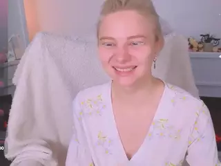 SooKonstellita's Live Sex Cam Show