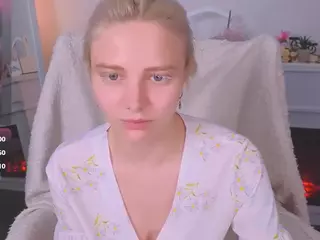 SooKonstellita's Live Sex Cam Show