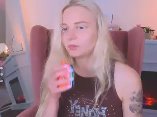 SooKonstellita's Live Sex Cam Show