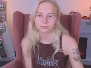 SooKonstellita's Live Sex Cam Show