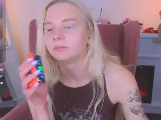 SooKonstellita's Live Sex Cam Show