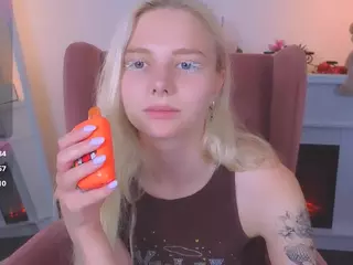 SooKonstellita's Live Sex Cam Show