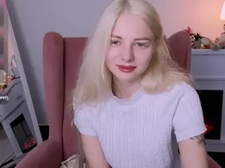 SooKonstellita's Live Sex Cam Show