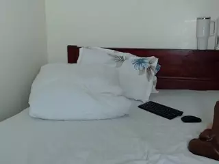 Darkqween23's Live Sex Cam Show