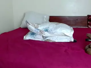 Darkqween23's Live Sex Cam Show