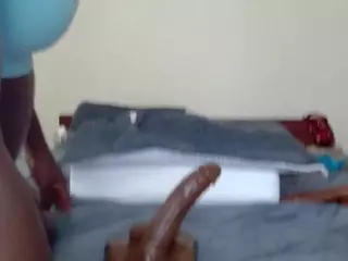 Darkqween23's Live Sex Cam Show