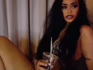 Maya Indica's Live Sex Cam Show