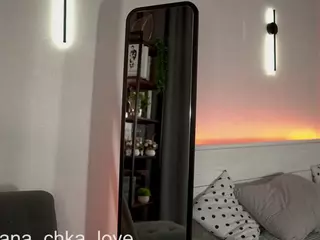 ElviaChapel's Live Sex Cam Show