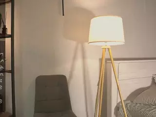 ElviaChapel's Live Sex Cam Show