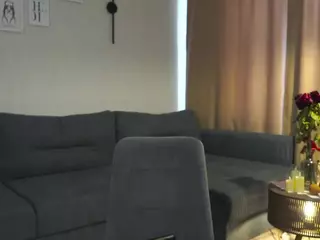 ElviaChapel's Live Sex Cam Show
