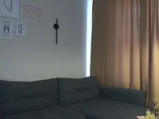 ElviaChapel's Live Sex Cam Show