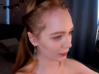 Linda's Live Sex Cam Show