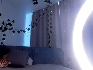 Linda's Live Sex Cam Show