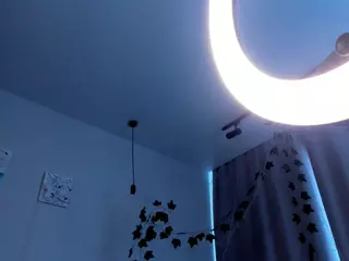 Linda's Live Sex Cam Show