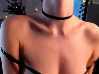 Linda's Live Sex Cam Show