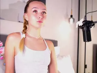 PhilippaFugler's Live Sex Cam Show