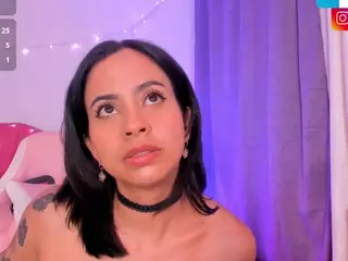 adriannyp's Live Sex Cam Show