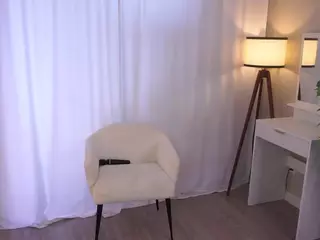 Emma's Live Sex Cam Show