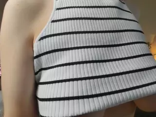 Lynna's Live Sex Cam Show