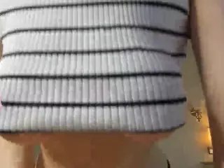 Lynna's Live Sex Cam Show
