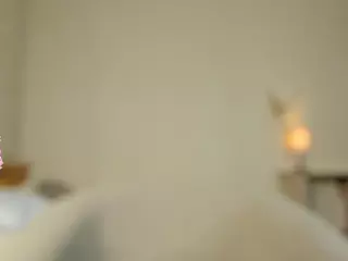 Lynna's Live Sex Cam Show