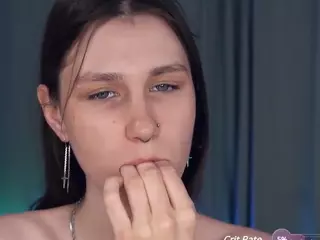 Lora's Live Sex Cam Show