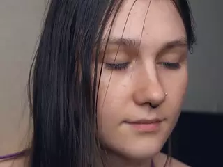 Lora's Live Sex Cam Show