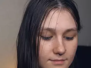 Lora's Live Sex Cam Show
