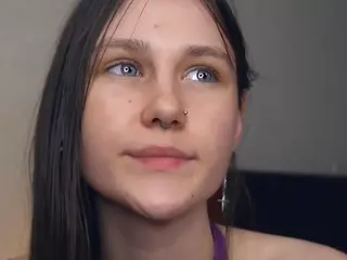 Lora's Live Sex Cam Show