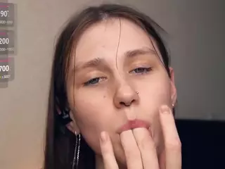 Lora's Live Sex Cam Show